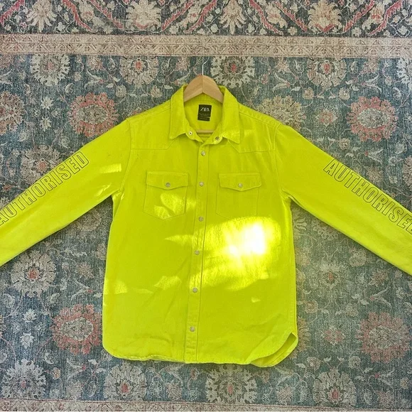 𝐀𝐮𝐭𝐡𝐨𝐫𝐢𝐬𝐞𝐝 𝐡𝐢𝐠𝐡𝐥𝐢𝐠𝐡𝐭𝐞𝐫 𝐣𝐞𝐚𝐧 𝐣𝐚𝐜𝐤𝐞𝐭 - Picture 3 of 4